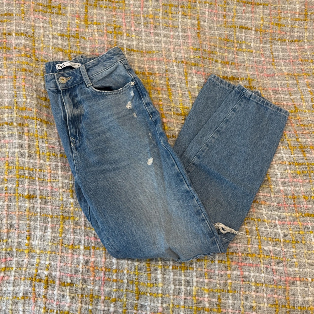 Zara Blue Boyfriend Jeans Distressed Vintage Style